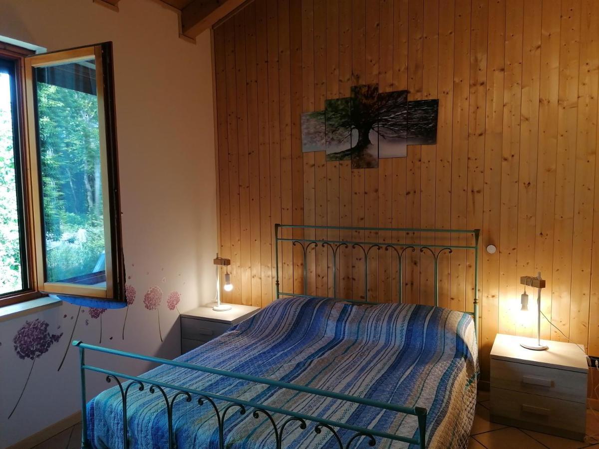 Agriturismo Bio Apipoli Villa Lucino Екстериор снимка